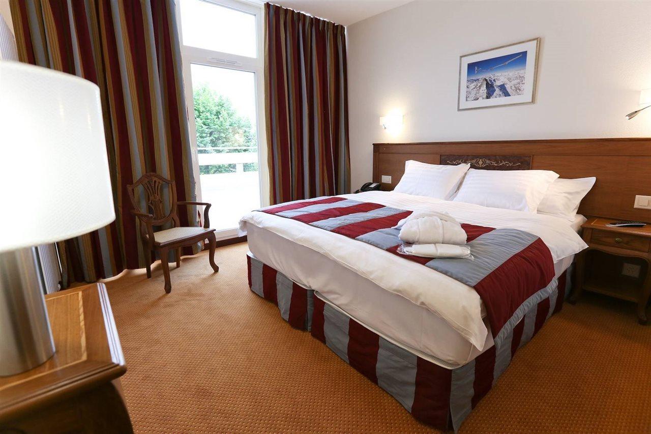 Hotel Des Inventions Ecublens  Eksteriør billede